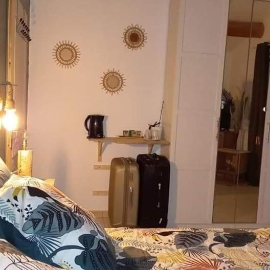 Le Kalarino Bed & Breakfast Saint-Remeze ภายนอก รูปภาพ